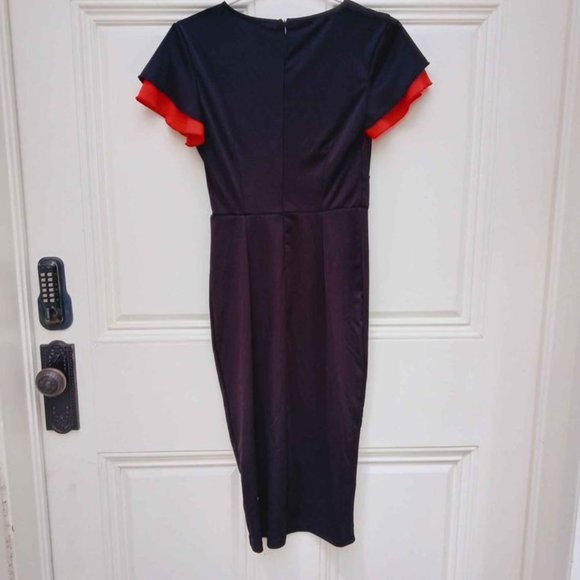 Black 1960s Button Slit Bodycon Dress - Picture 6 of 8
